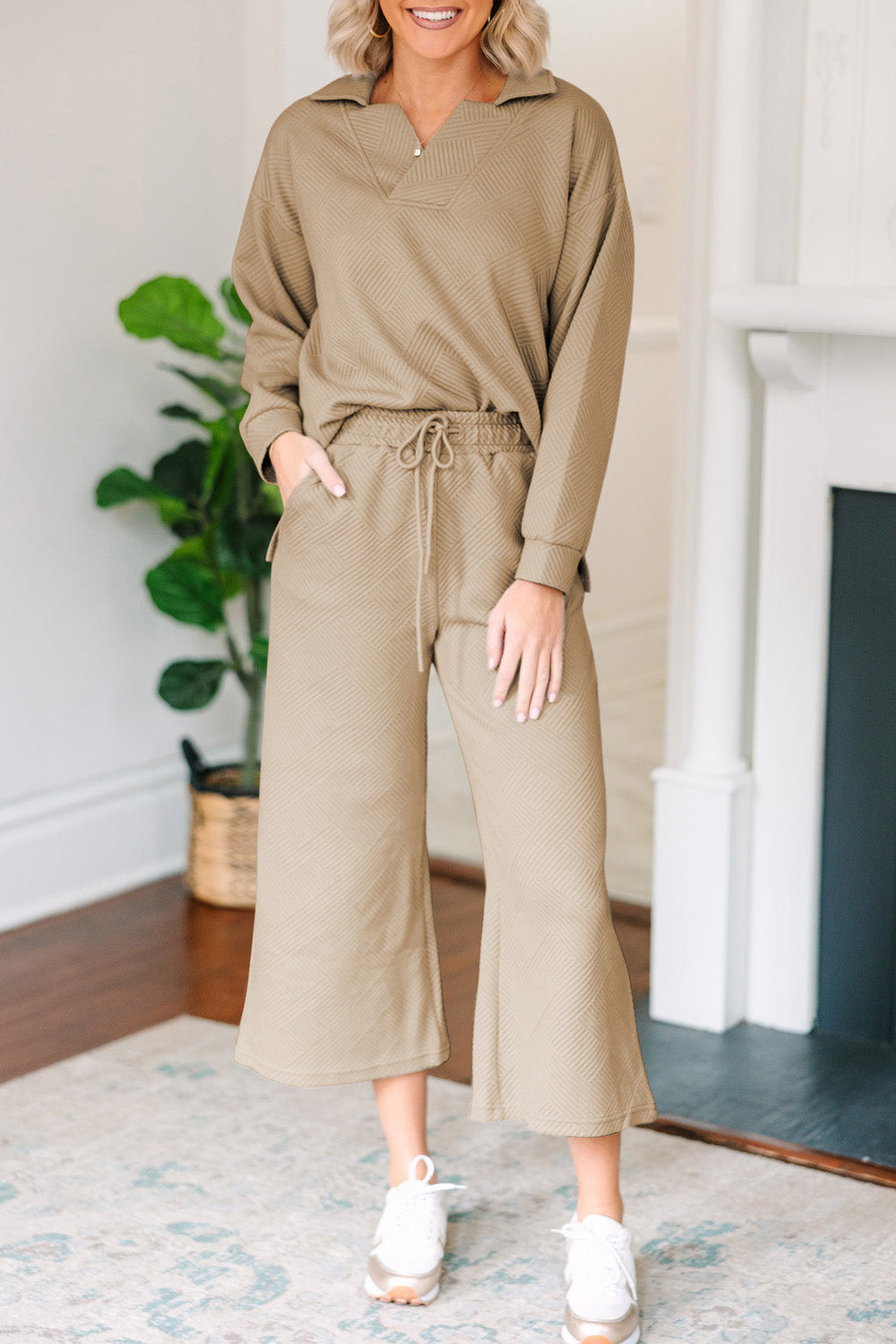 Textured Collared Neck Top and Wide Leg Pants Set - ClassiQ