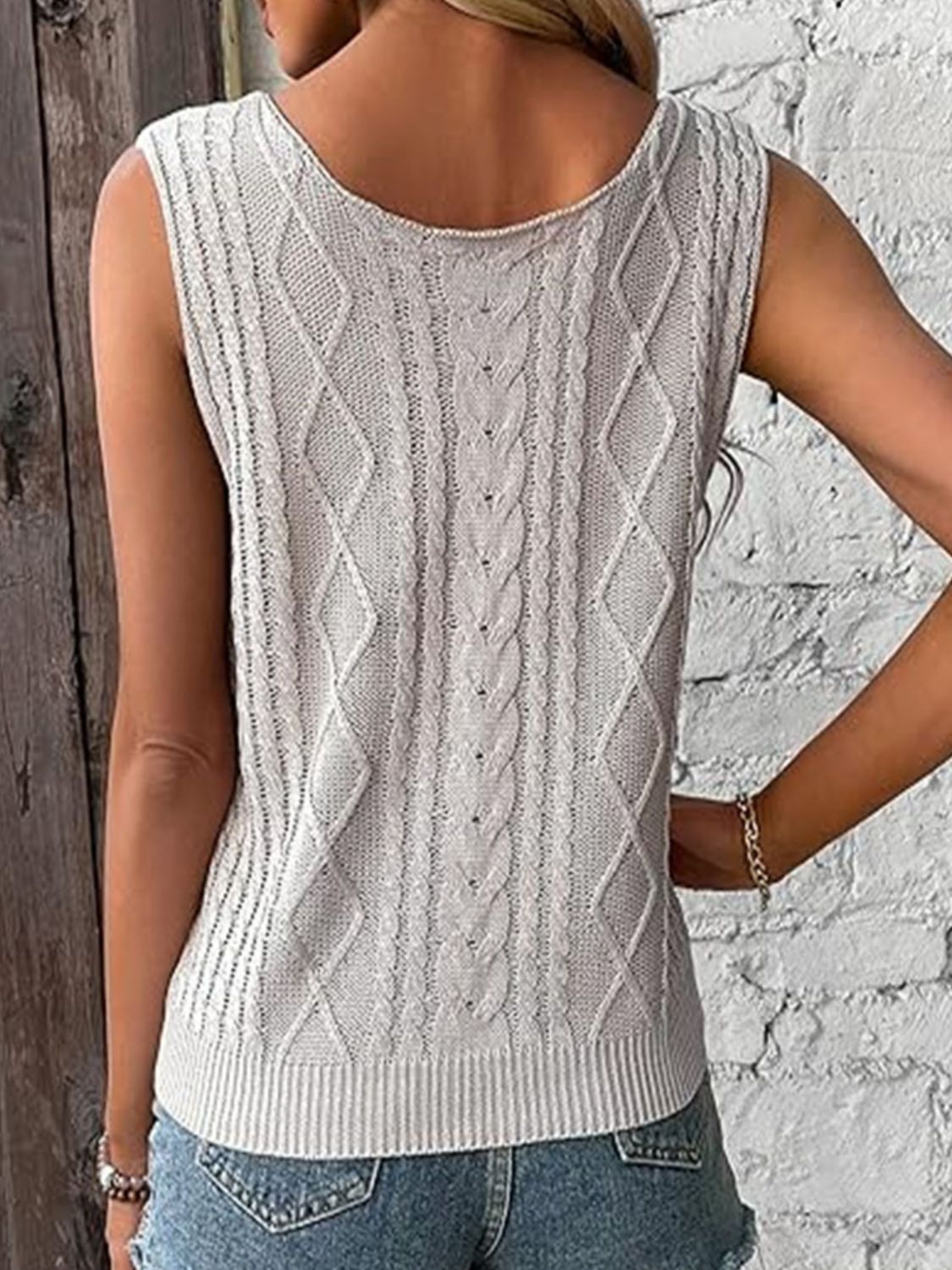 Cable-Knit V-Neck Sweater Vest - ClassiQ