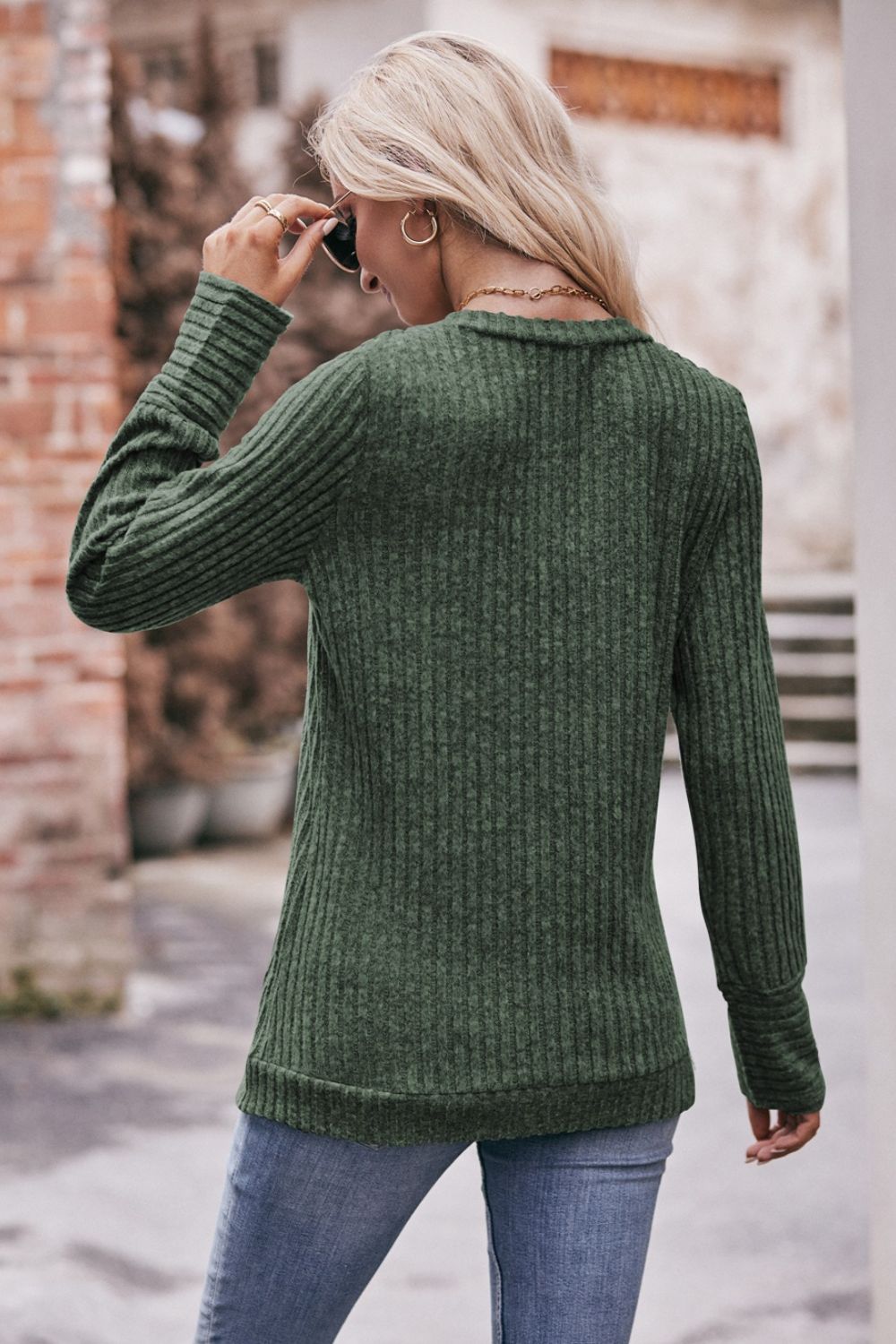 Mandy V-Neck Long Sleeve Ribbed Top - Classique Collection