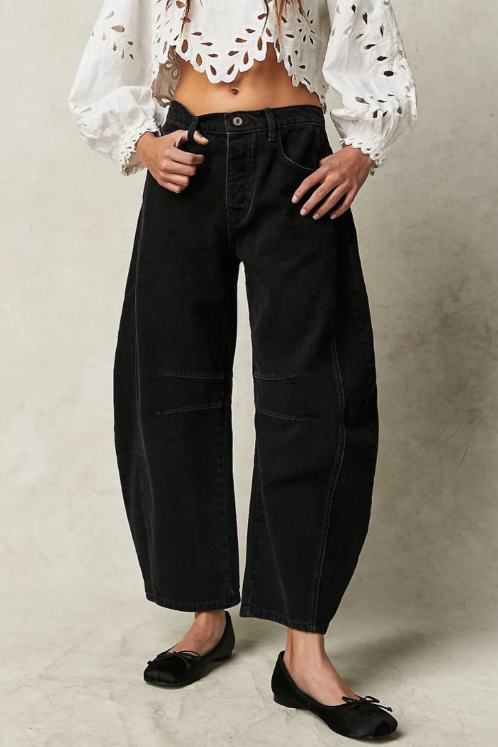 Wide Leg Jeans with Pockets - Classique Collection