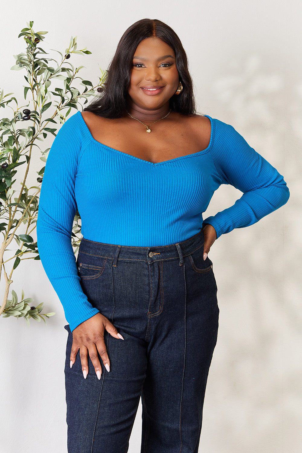 Culture Code Full Size Ribbed Sweetheart Neck Knit Top - Classique Collection
