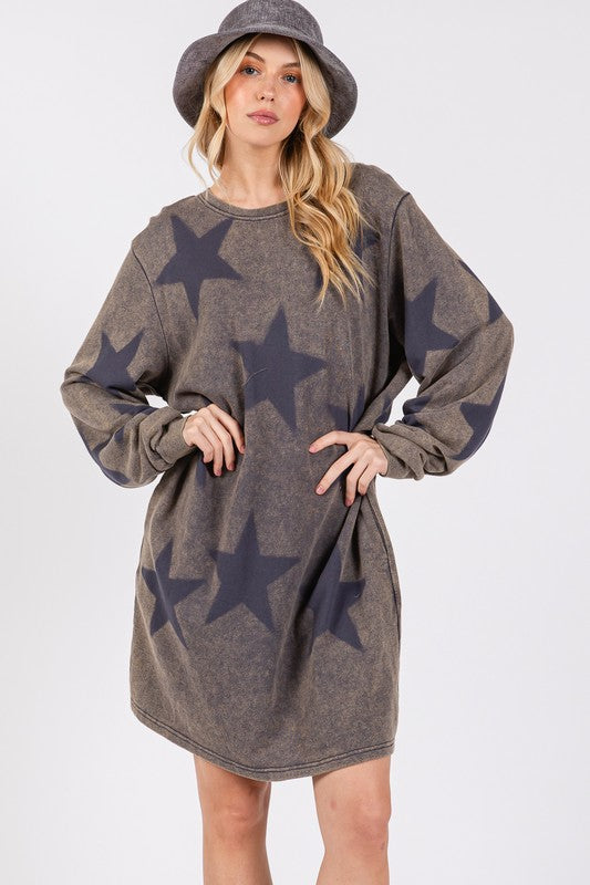 SAGE + FIG Washed Star Print Round Neck Dress - Classique Collection