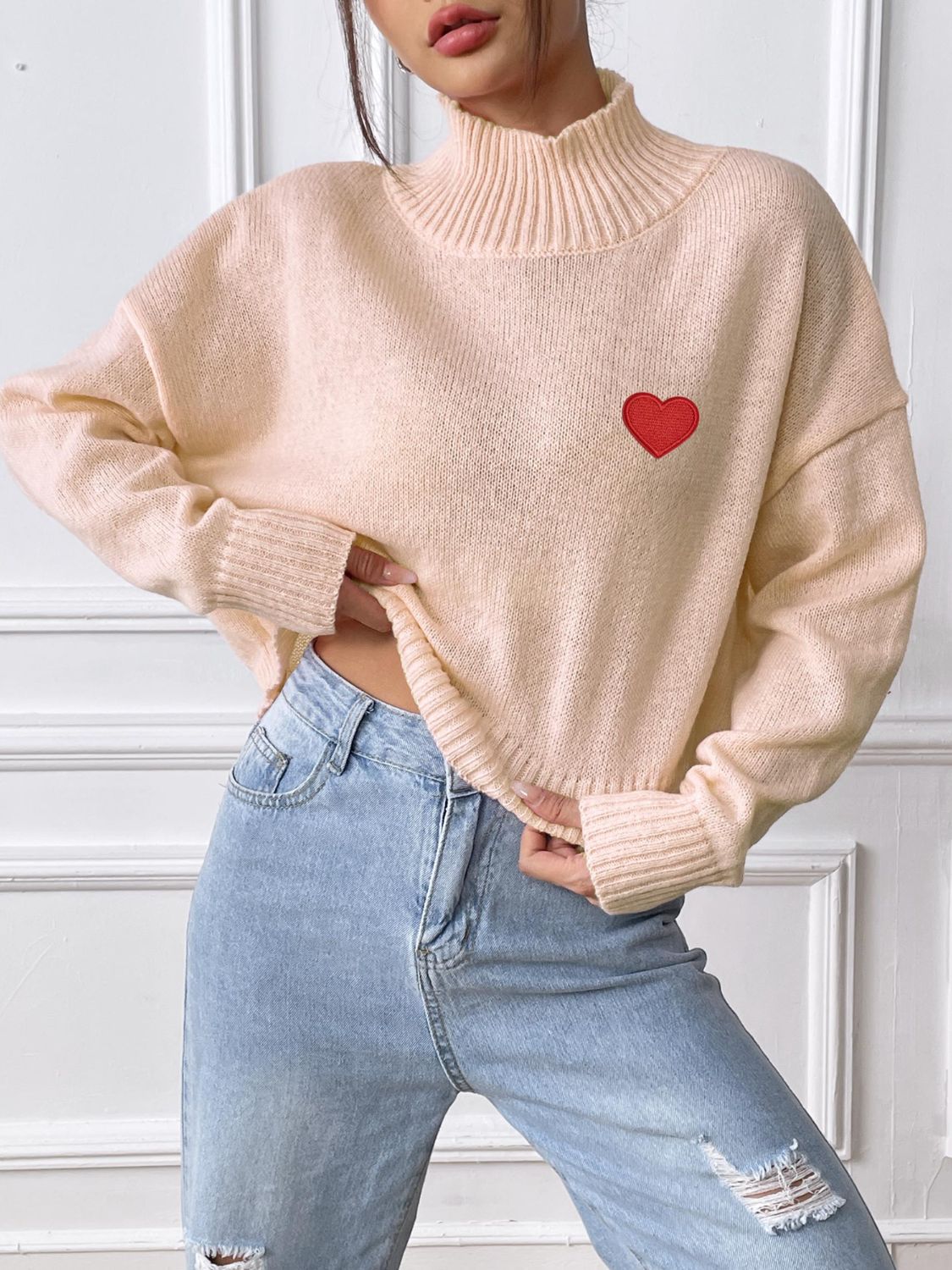 Heart Turtleneck Long Sleeve Sweater - ClassiQ
