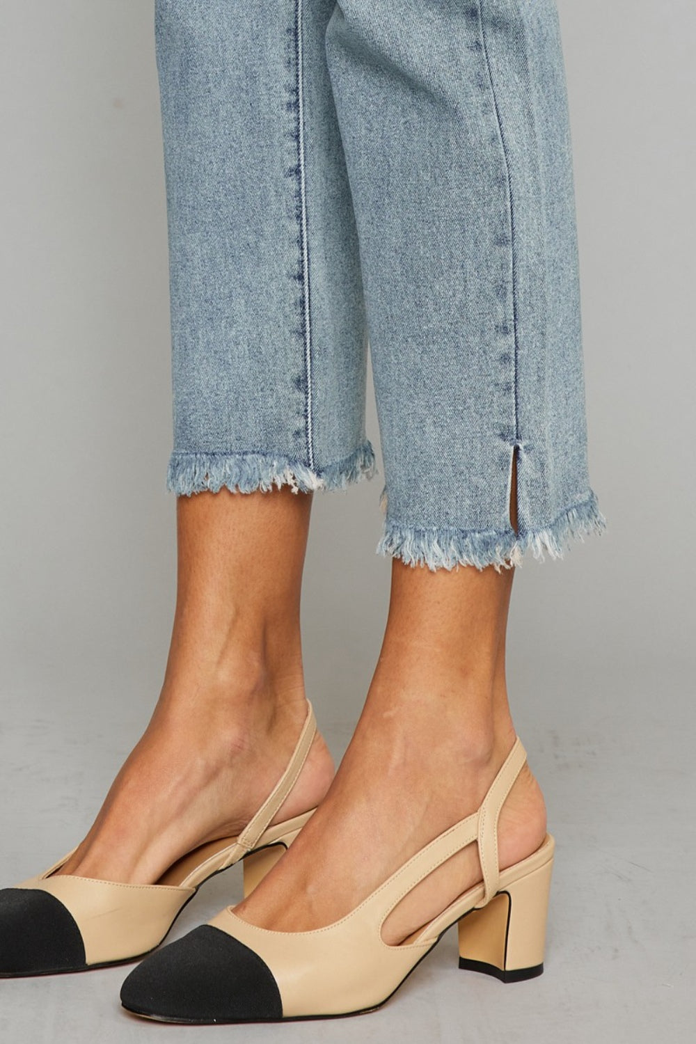 Kancan High Waist Button Fly Raw Hem Cropped Straight Jeans - ClassiQ