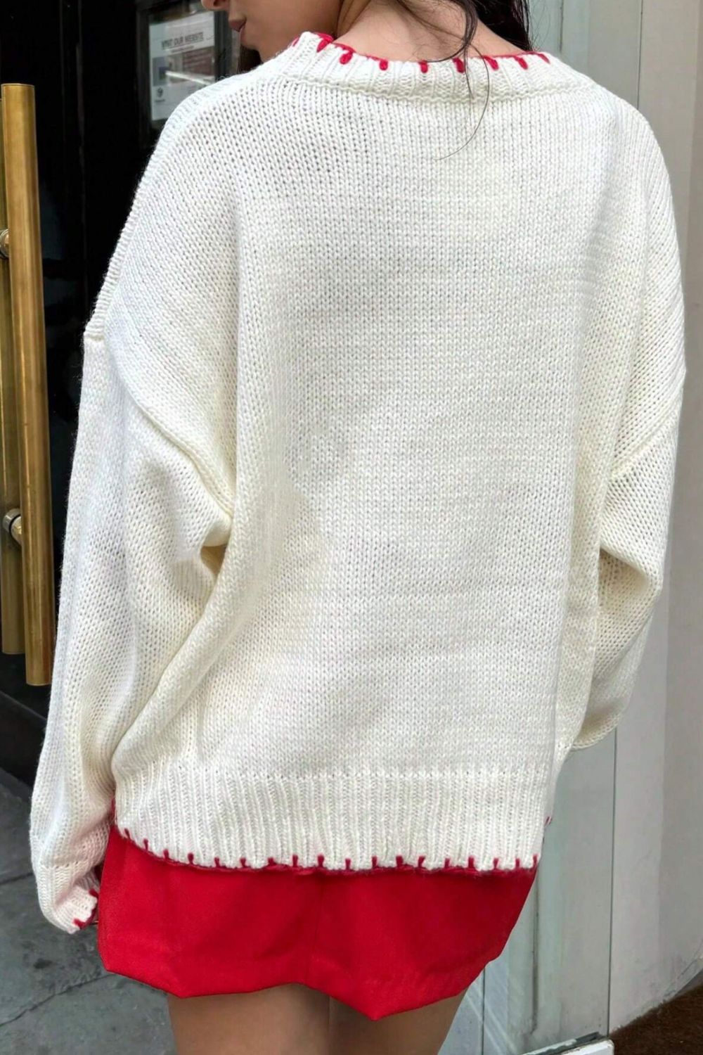 Bow Graphic Round Neck Long Sleeve Sweater - ClassiQ