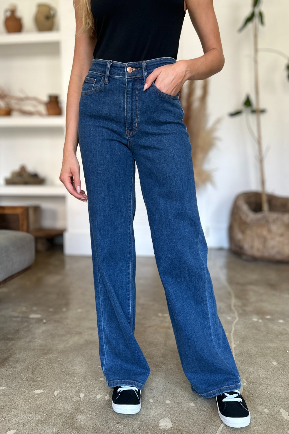 Judy Blue Full Size High Rise Straight Jeans - Classique Collection