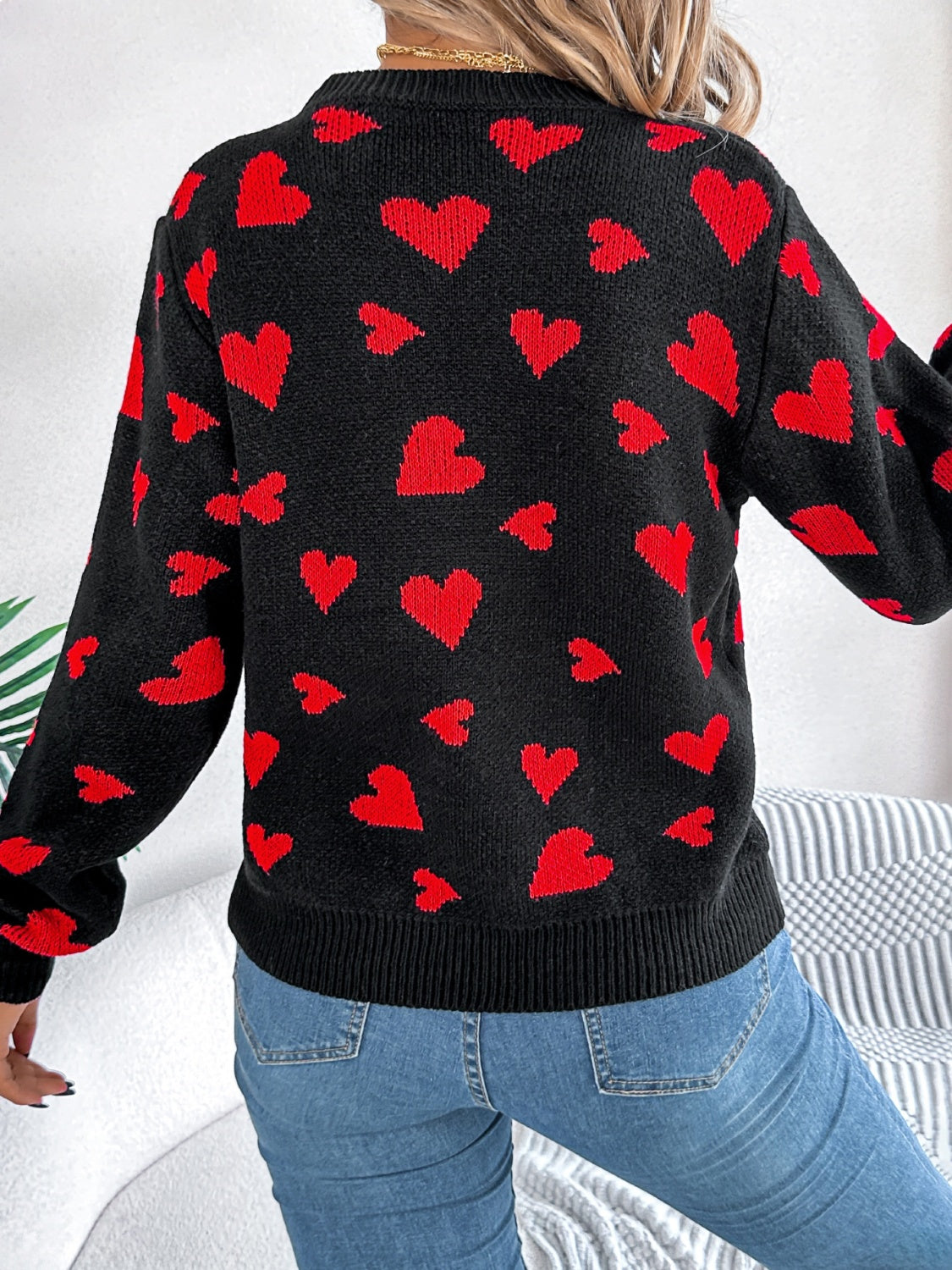 Heart Round Neck Long Sleeve Sweater - ClassiQ