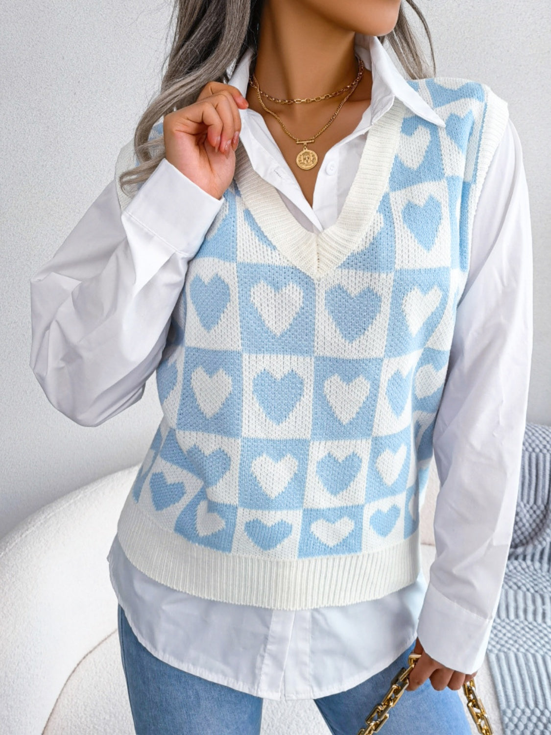 Heart V-Neck Sweater Vest - ClassiQ