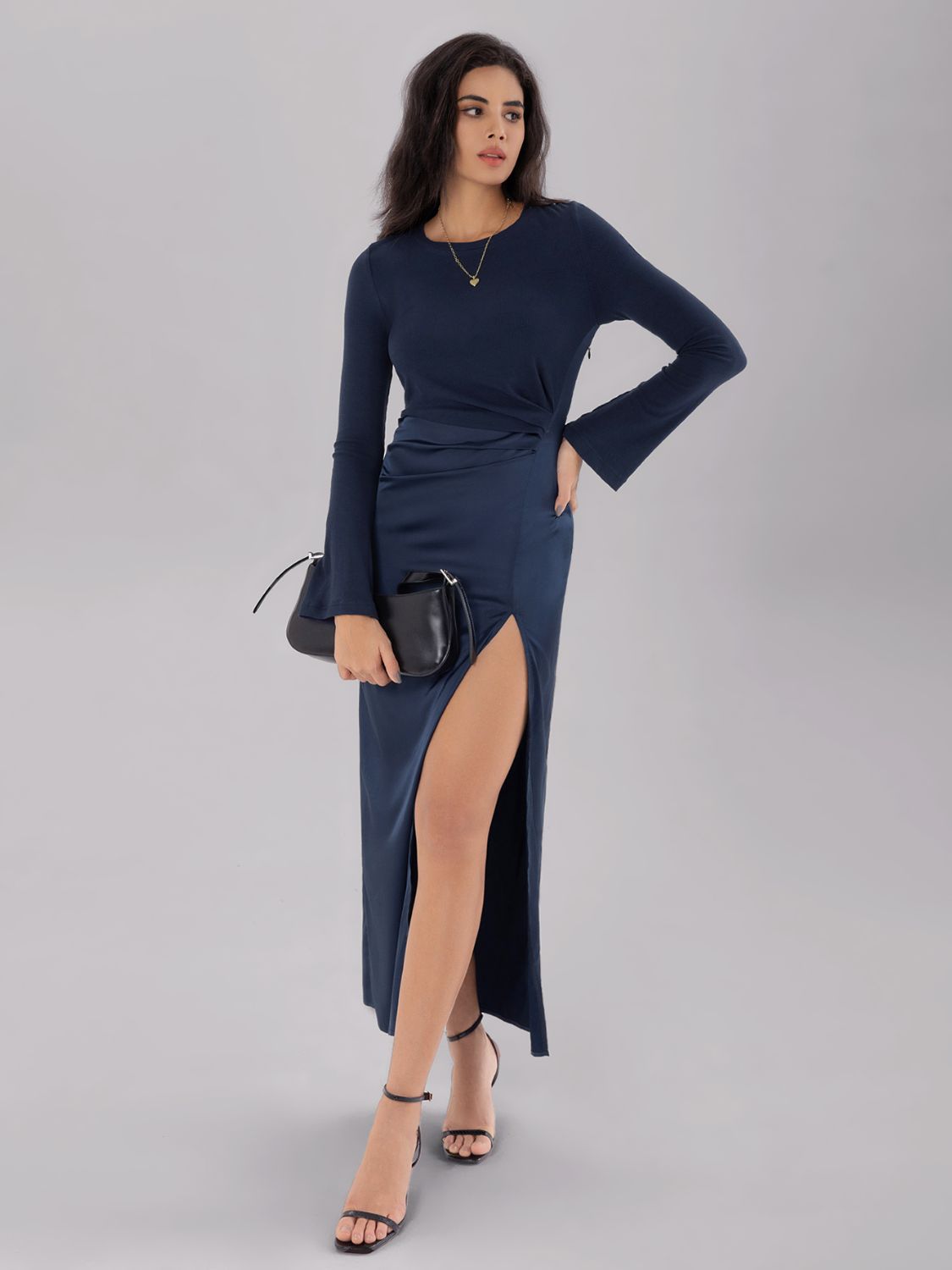 Split Round Neck Long Sleeve Midi Dress - Classique Collection