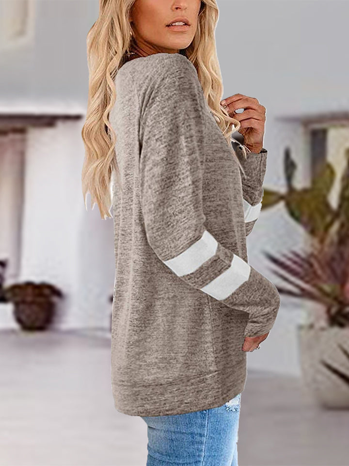 V-Neck Raglan Sleeve T-Shirt - Classique Collection