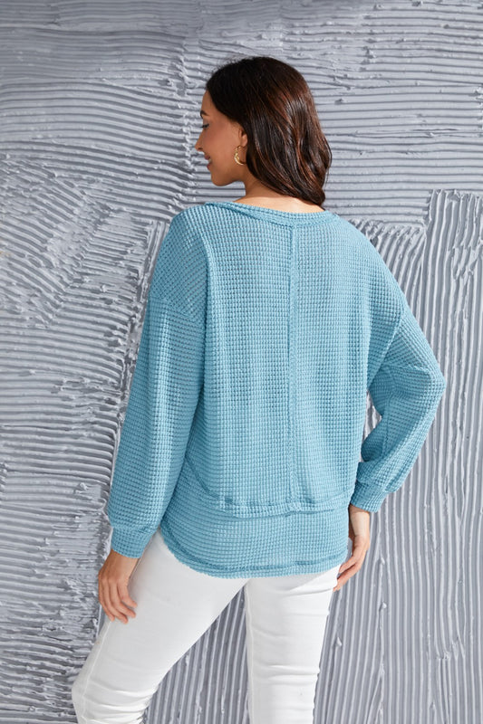 Waffle-Knit V-Neck Blouse with Breast Pocket - Classique Collection