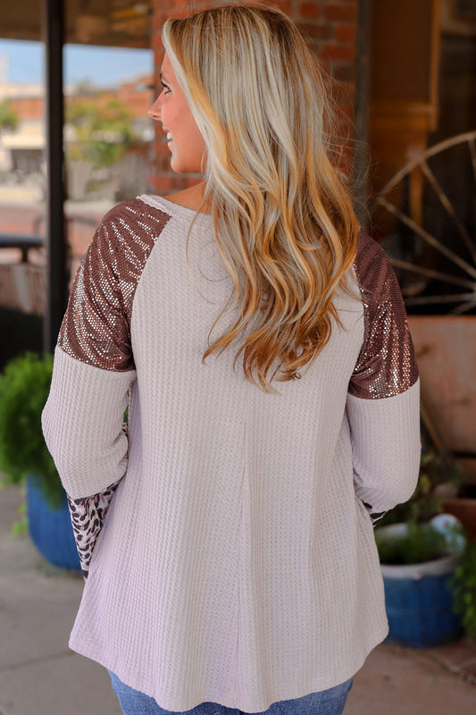 Leopard V-Neck Long Sleeve Top - ClassiQ