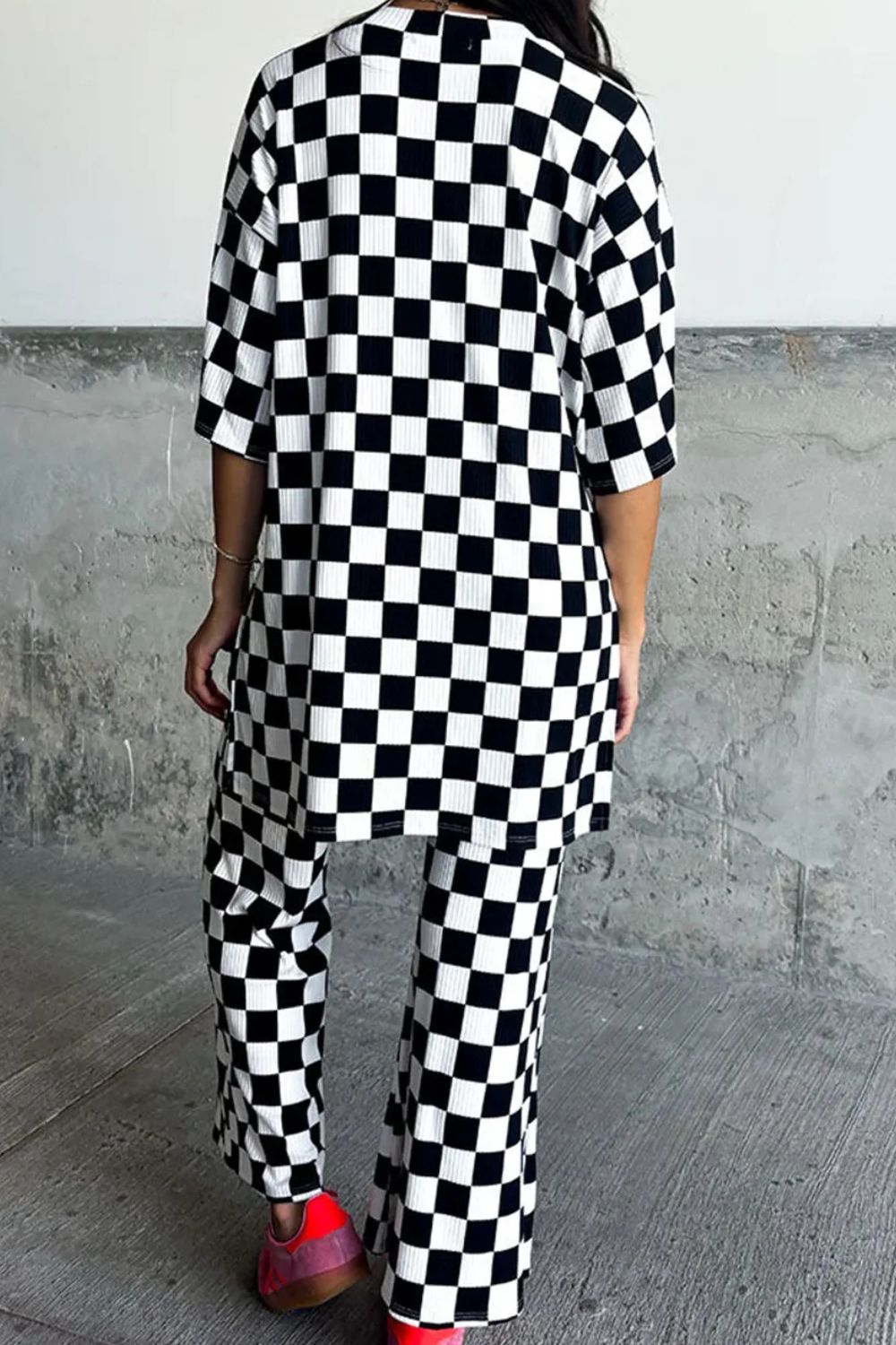 Checkered Round Neck Half Sleeve Top and Pants Set - ClassiQ