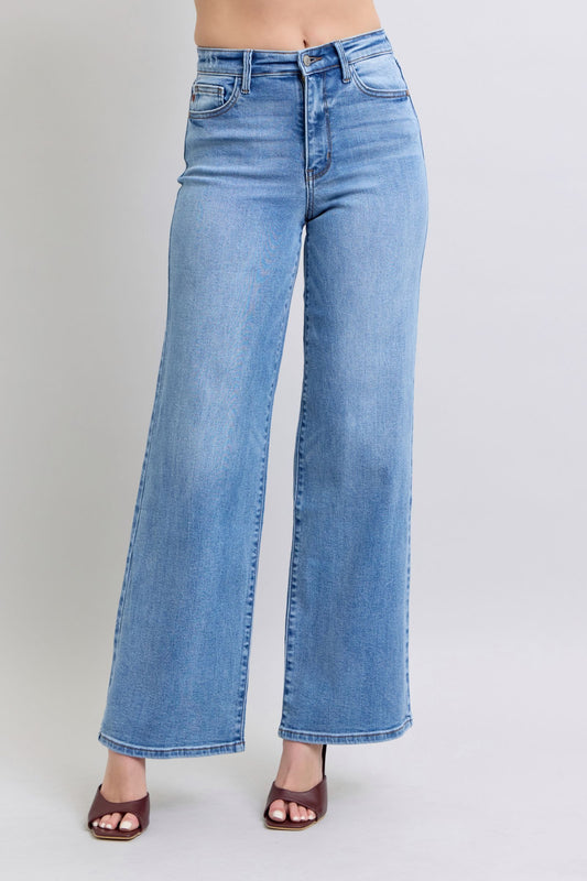 Judy Blue Full Size Wide Leg Jeans with Pockets - Classique Collection