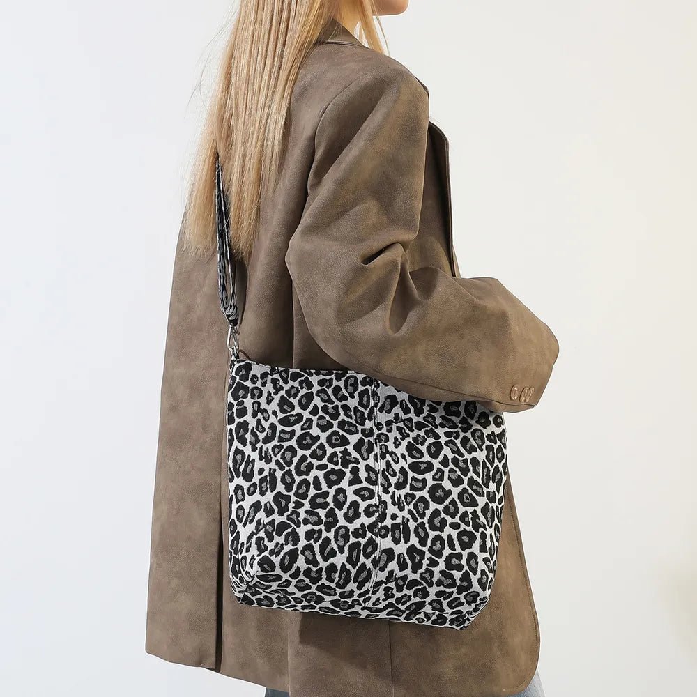 Adjustable Strap Medium Shoulder BagBag