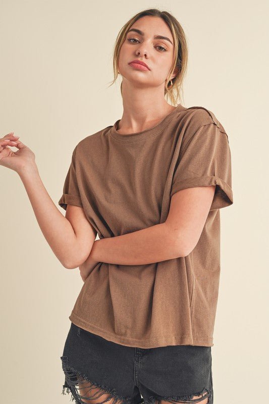Aemi + Co Exposed Seam Round Neck Short Sleeve T-Shirt - ClassiQ