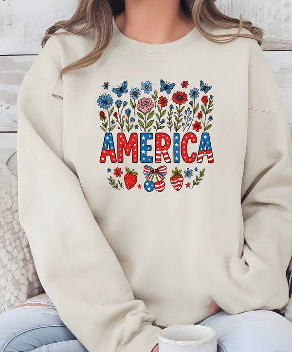 American Flowers/Strawberry Graphic SweatShirt