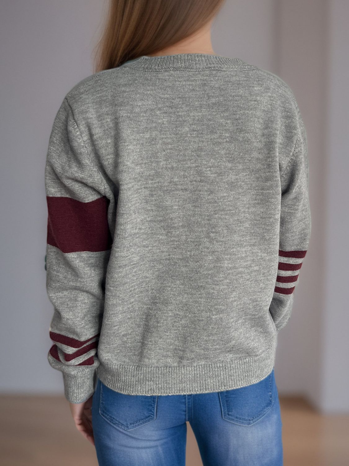 Striped Color Block Round Neck Cardigan - Classique Collection