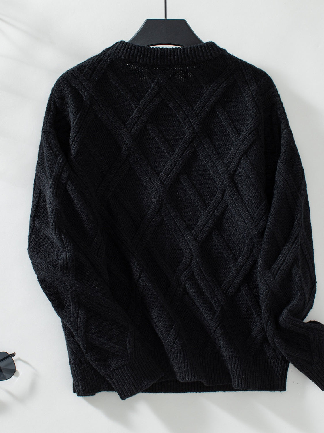 Geometric Round Neck Long Sleeve Sweater - ClassiQ