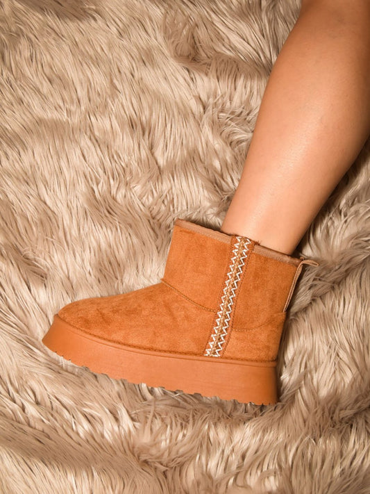 WILD DIVA Round Toe Platform Boots - Classique Collection