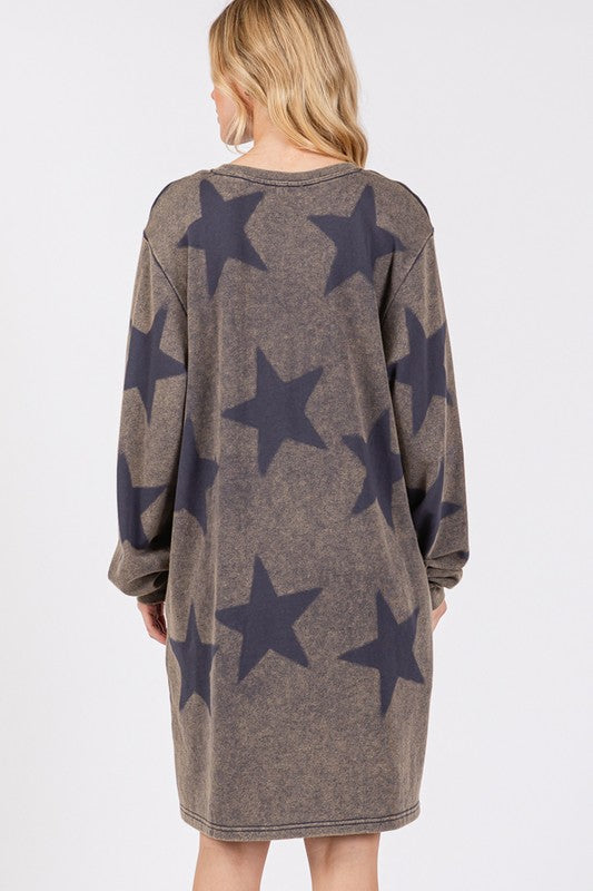 SAGE + FIG Washed Star Print Round Neck Dress - Classique Collection
