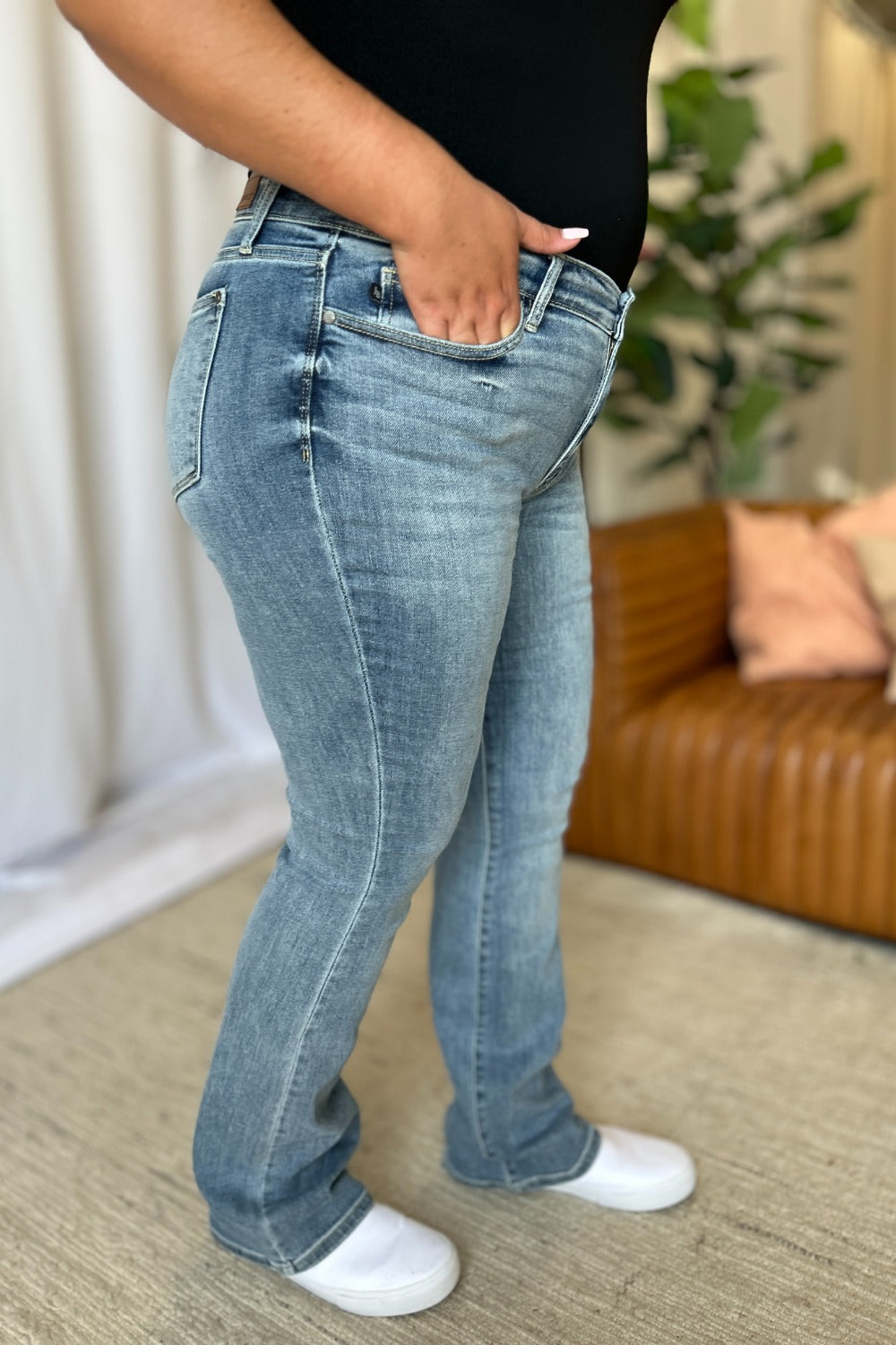 Judy Blue Full Size Medium Rise Bootcut Jeans - Classique Collection