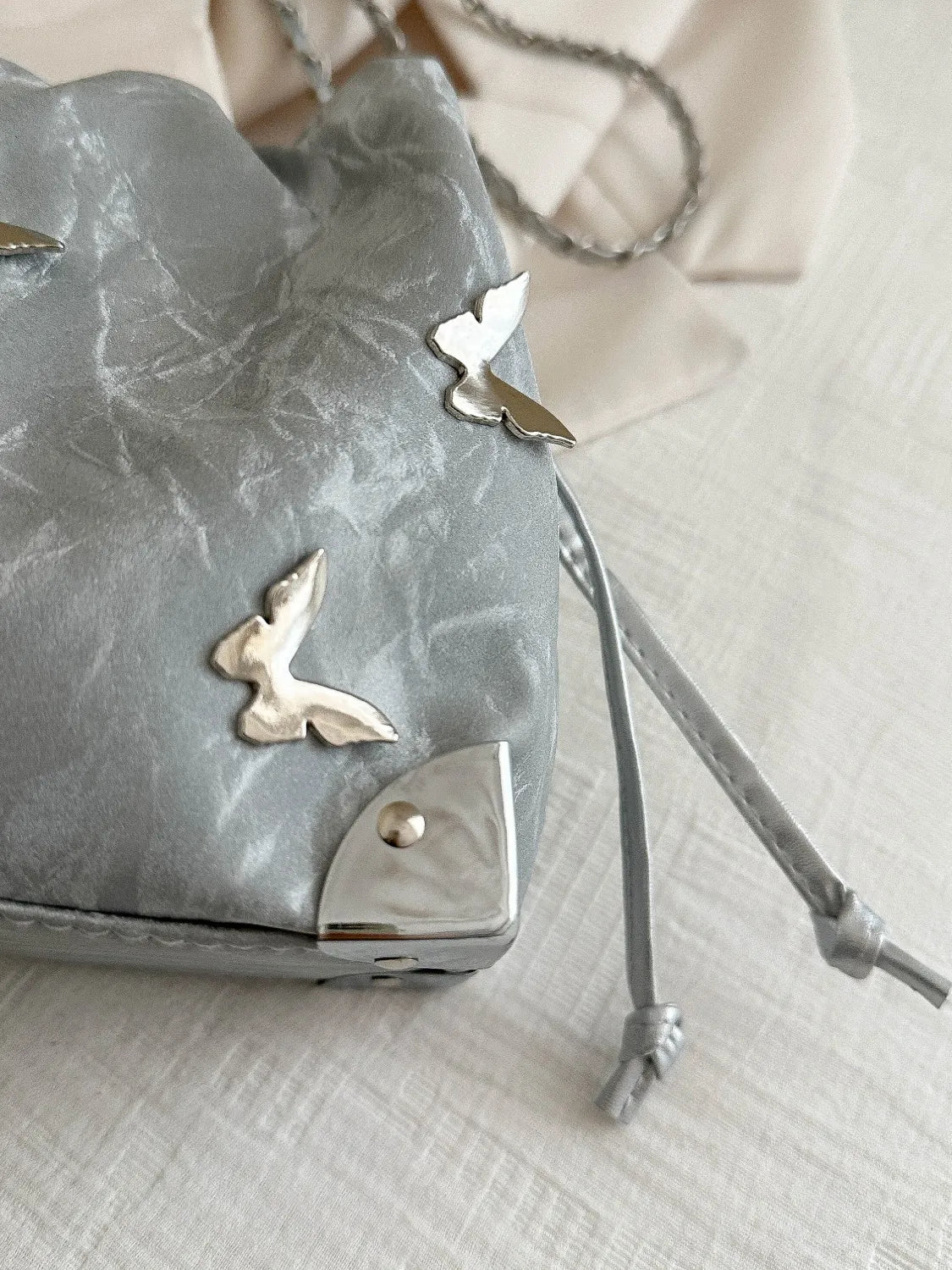 Butterfly Drawstring Bucket BagBag
