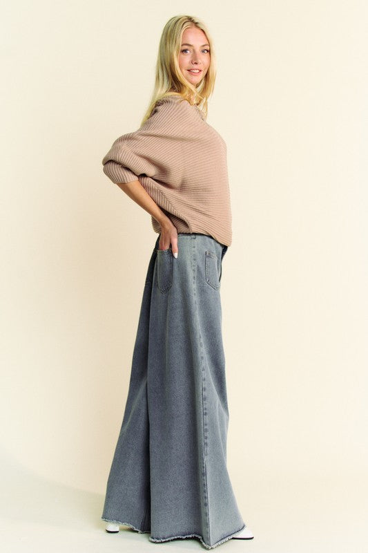 Davi & Dani Round Neck Batwing Sleeve Sweater - ClassiQ