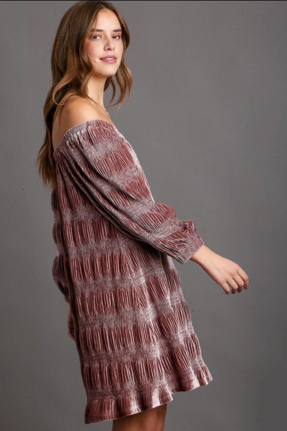 Umgee Off-Shoulder Balloon Sleeve Velvet Mini Dress - Classique Collection