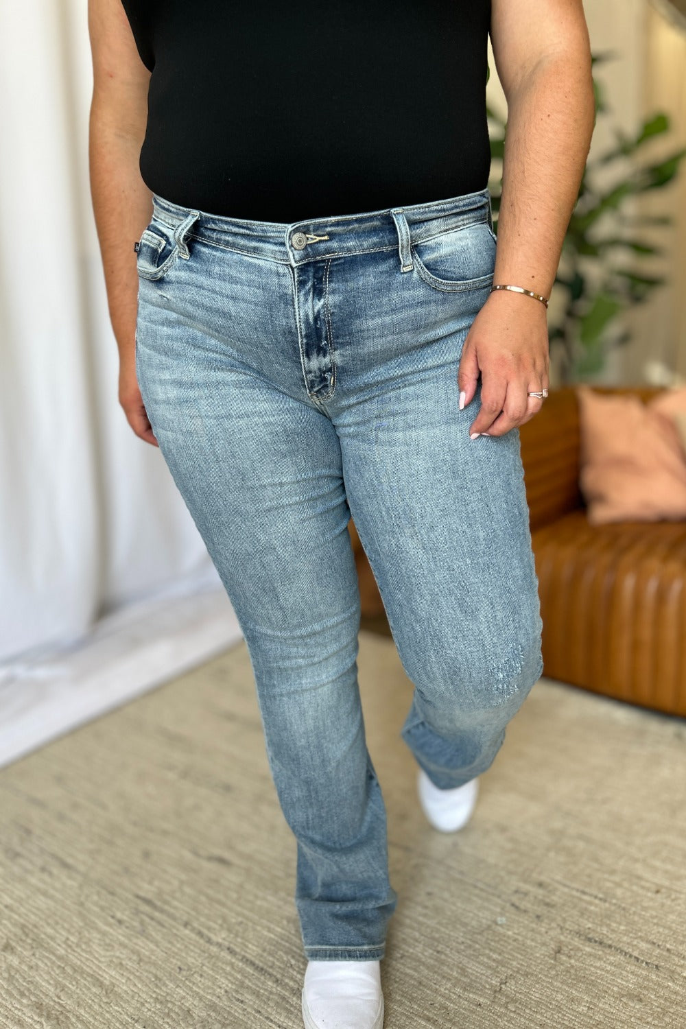 Judy Blue Full Size Medium Rise Bootcut Jeans - Classique Collection