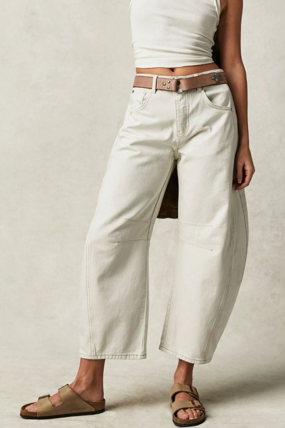 Wide Leg Jeans with Pockets - Classique Collection