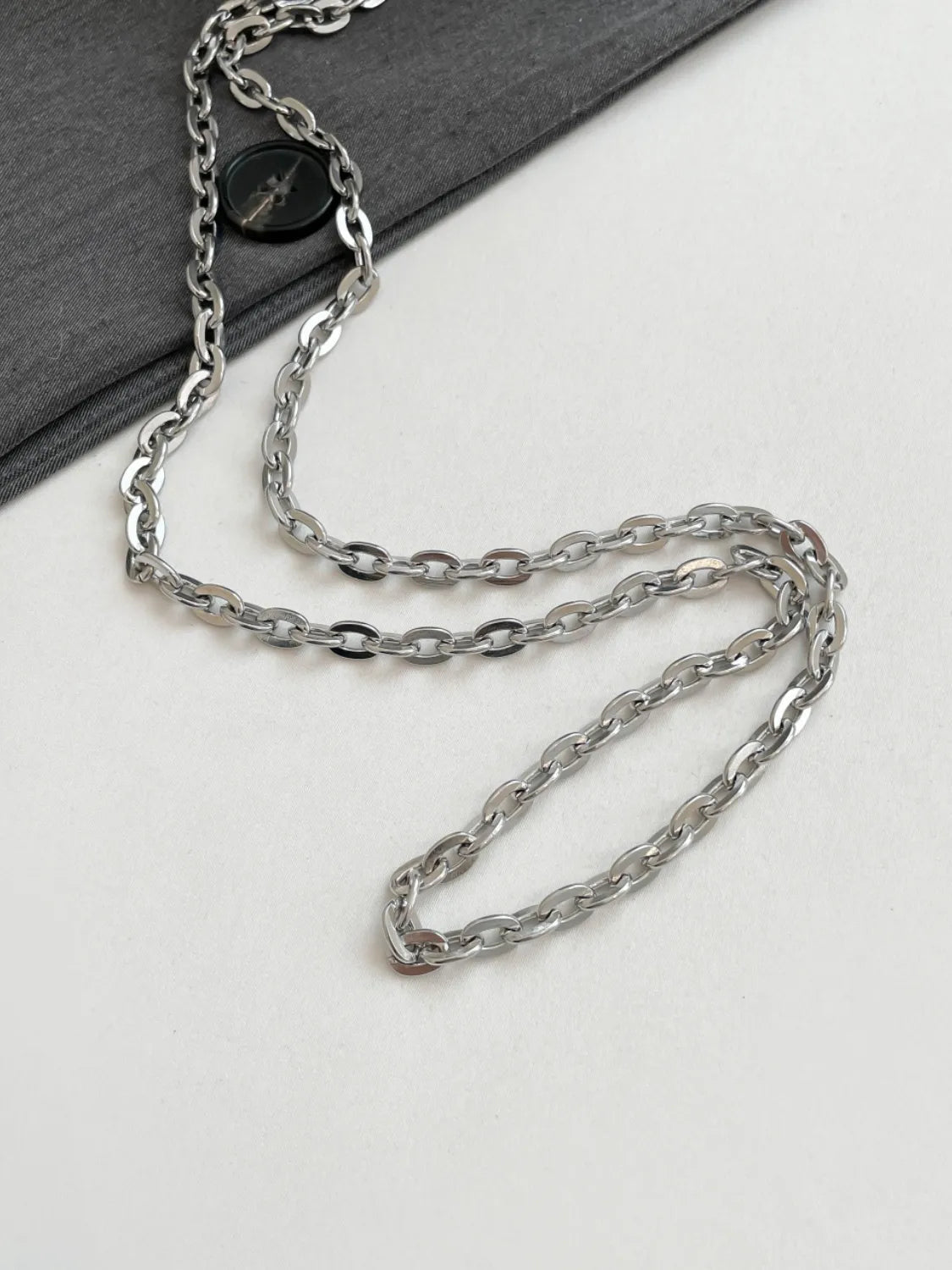 Chain Strap Bucket BagBag