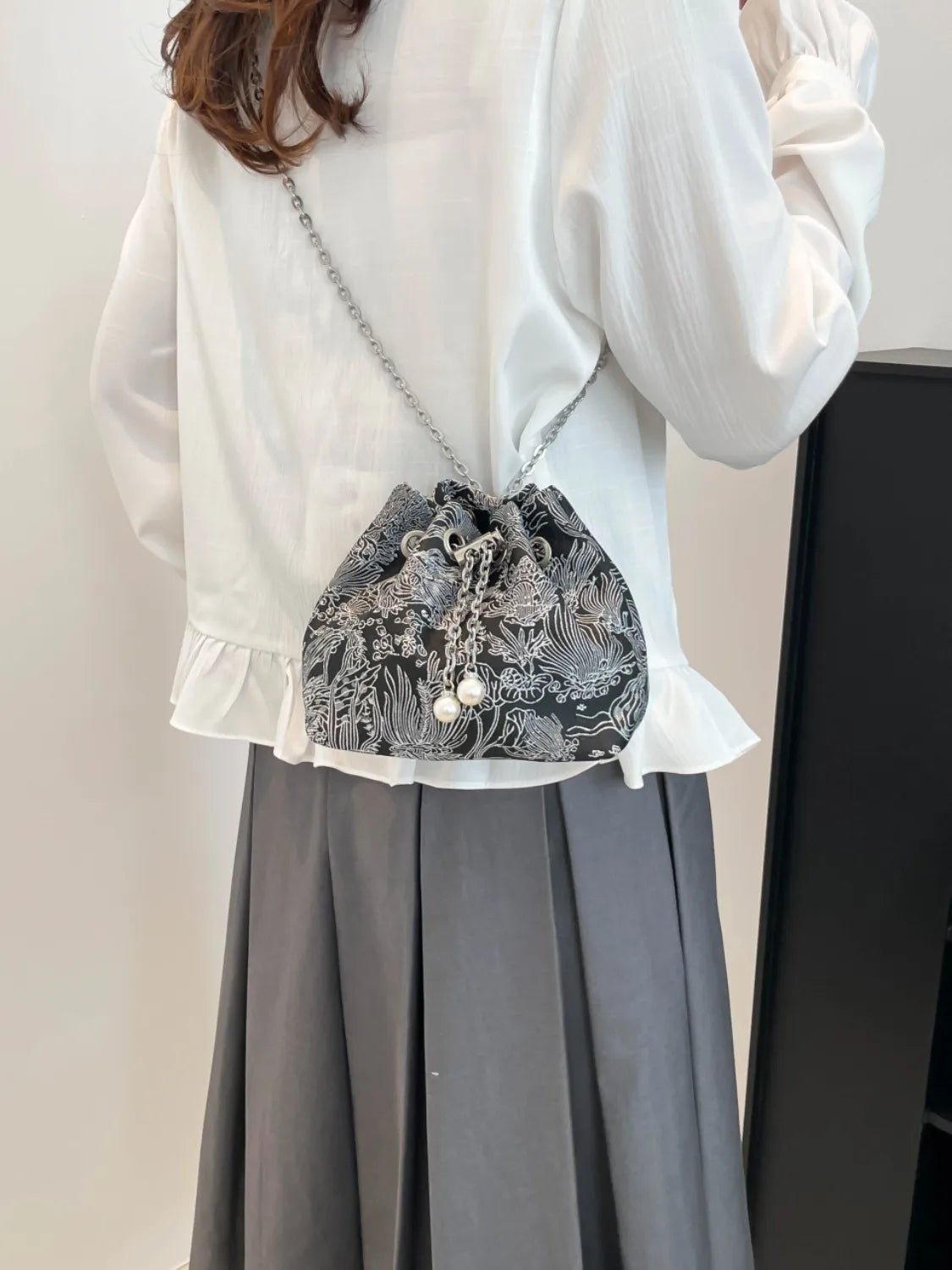 Chain Strap Bucket BagBag