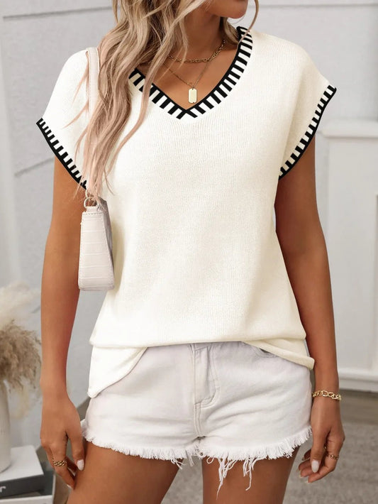 Contrast Trim V - Neck Short Sleeve Knit Top