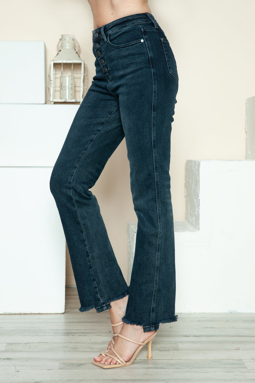 Judy Blue Full Size Button Fly Hem Destroy Straight Jeans - Classique Collection