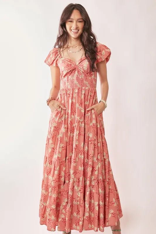 Davi & Dani Lightweight Sweetheart Neck Textured Tiered Maxi Dress