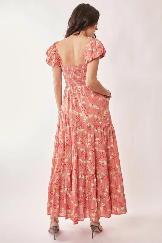 Davi & Dani Lightweight Sweetheart Neck Textured Tiered Maxi Dress