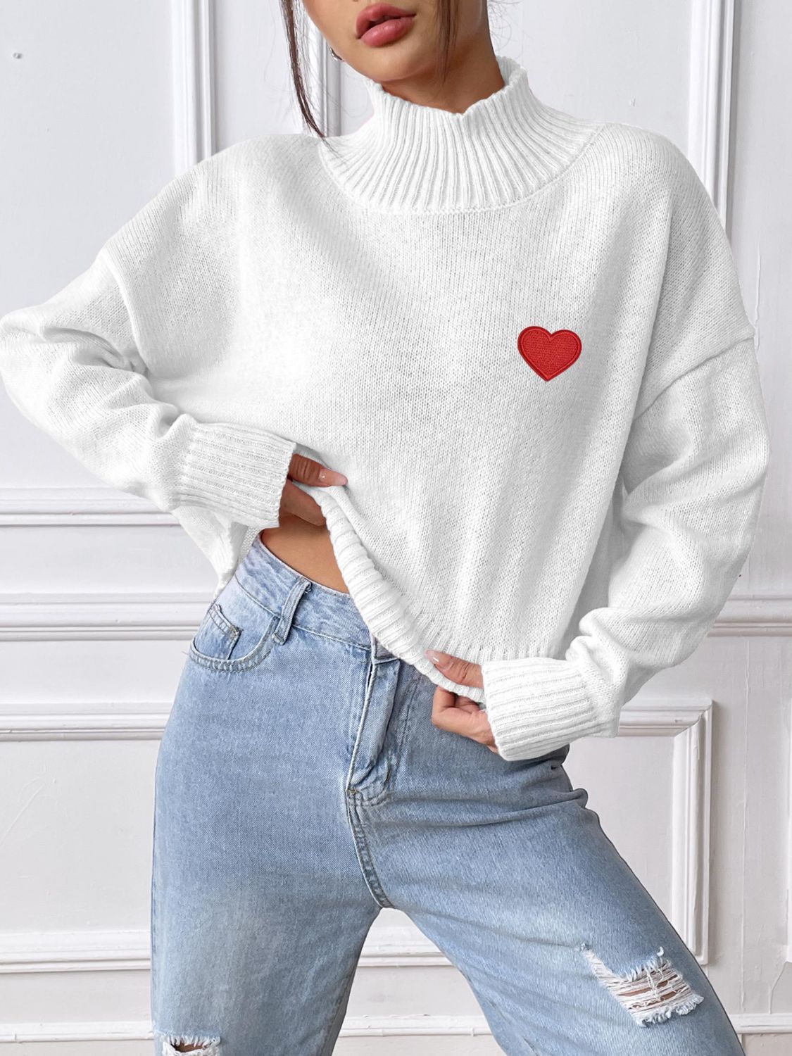 Heart Turtleneck Long Sleeve Sweater - ClassiQ