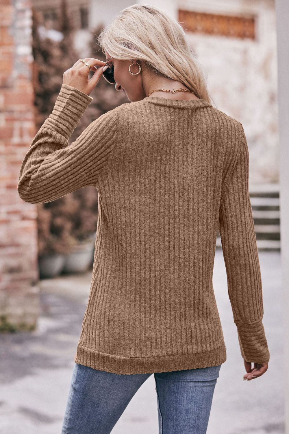 Mandy V-Neck Long Sleeve Ribbed Top - Classique Collection