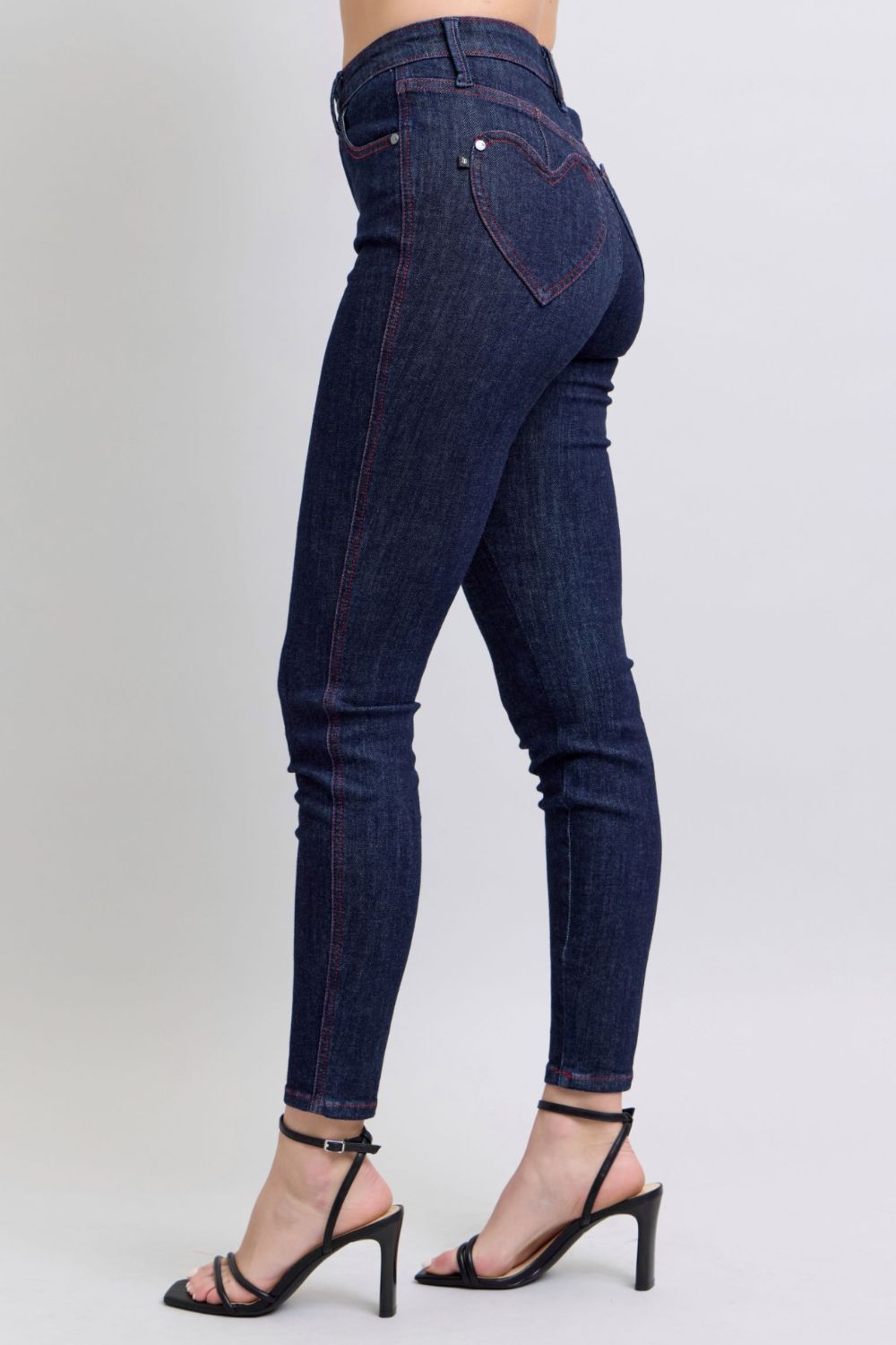 Judy Blue Full Size Heart Shaped Back Pockets Skinny Jeans - Classique Collection