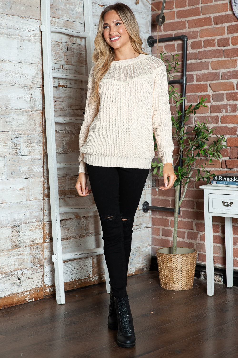 Round Neck Rib-Knit Sweater - Classique Collection