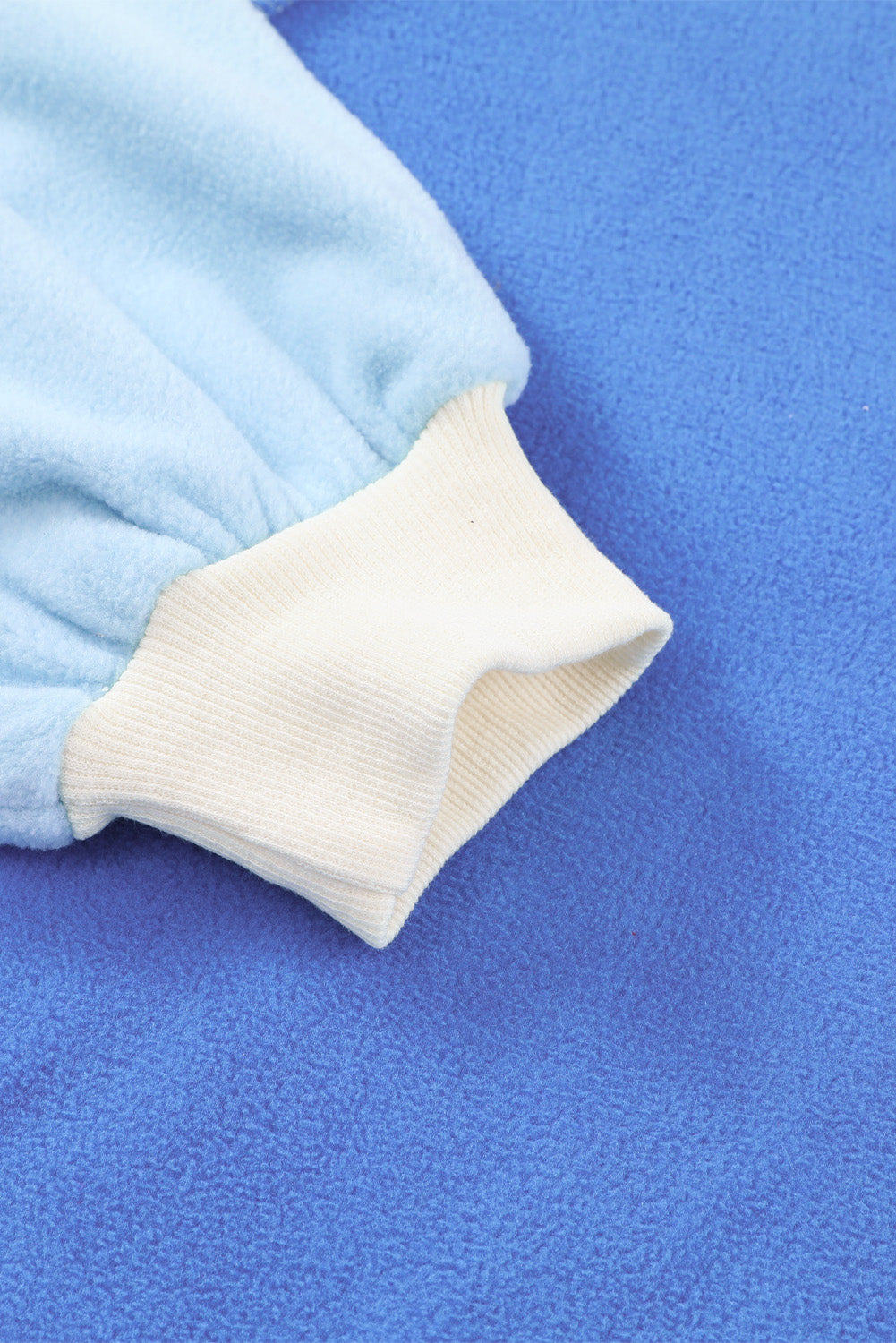 ecc98547f2db467c9cf3efa5168348b4-Max