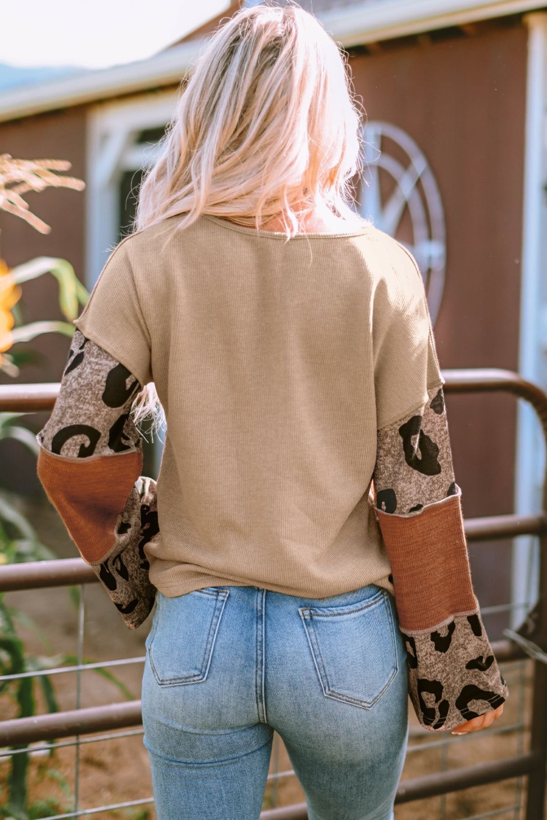 Leopard Colorblock Patchwork V-Neck Loose Sleeve Knit Top - Classique Collection