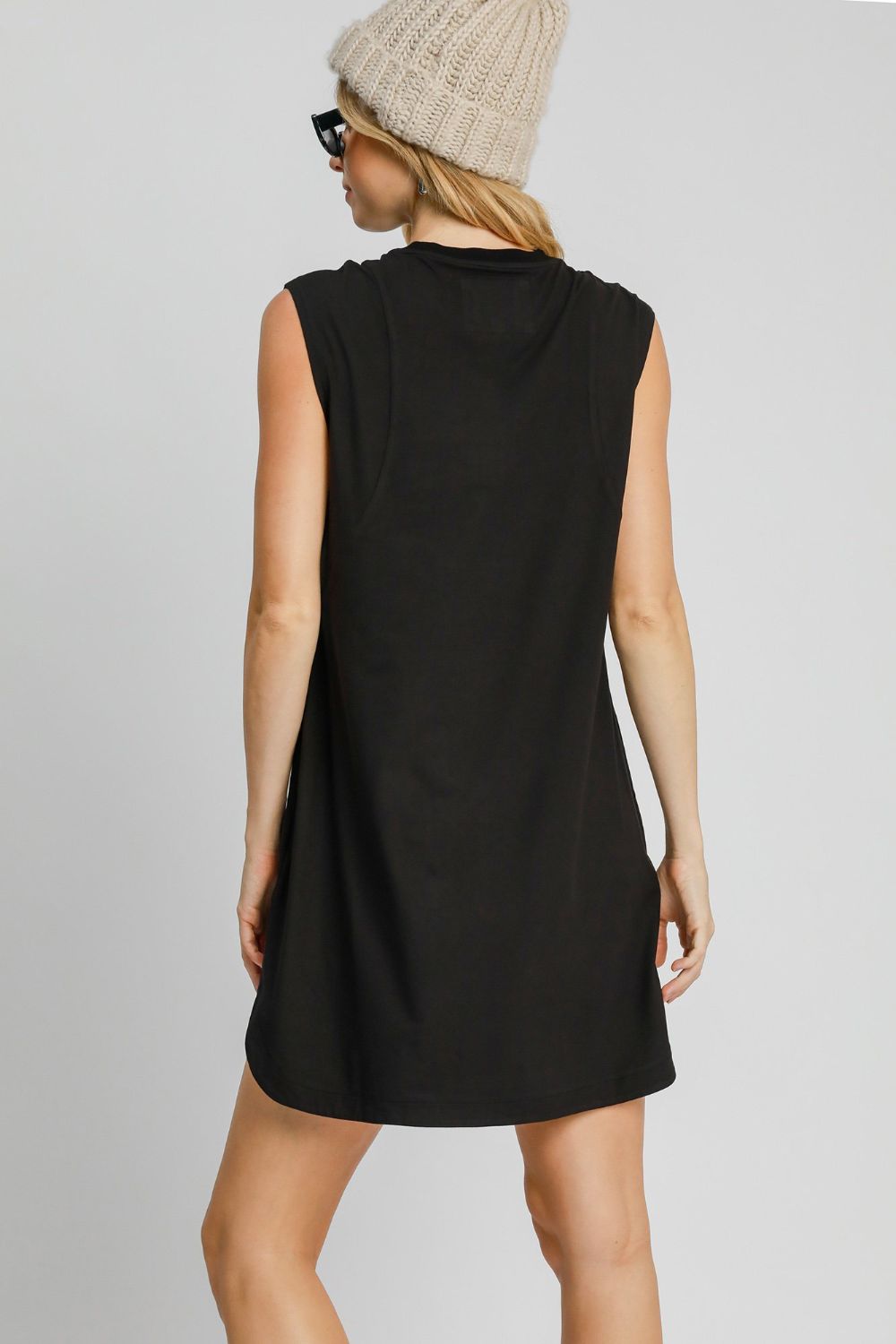 Umgee Round Neck Sleeveless High-Low Curved Hemline Mini Dress - Classique Collection