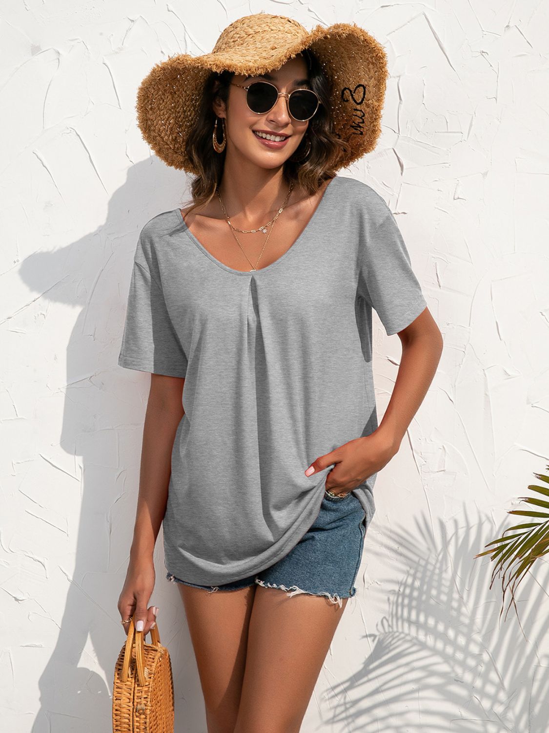 Ivy Lane Lace Trim Short Sleeve Top - Classique Collection
