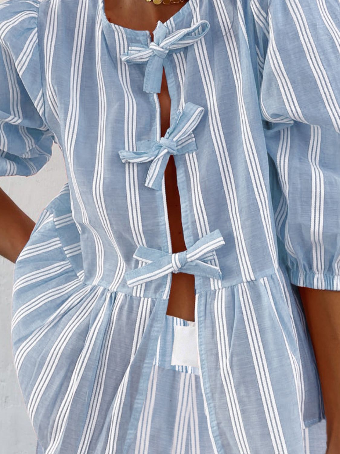 Tied Round Neck Balloon Sleeve Shirt - Classique Collection
