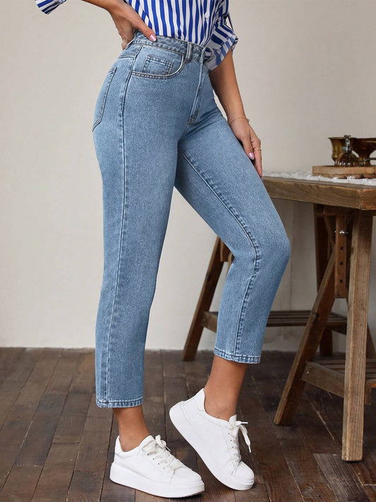 High Waist Jeans with Pockets - Classique Collection