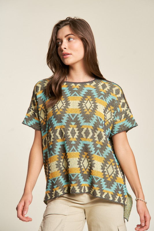 Davi & Dani High-Low Geometric Round Neck Knit Top - Classique Collection