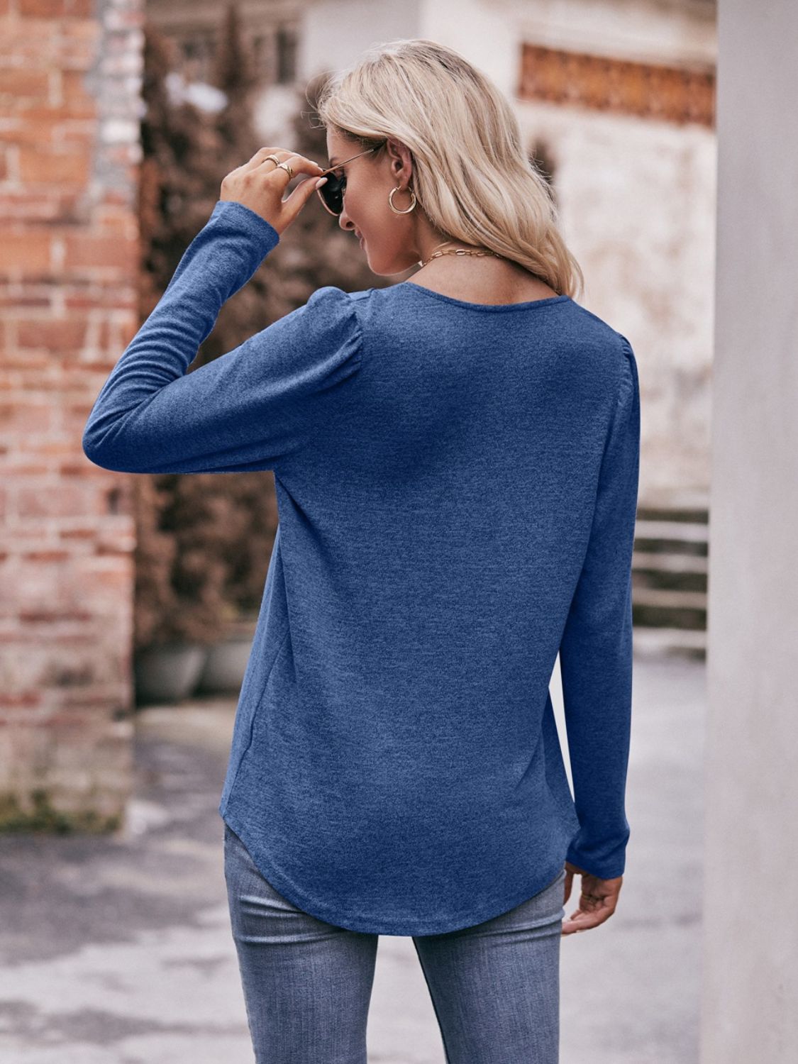 Mandy Pleated Detail Curved Hem Long Sleeve Top - ClassiQ
