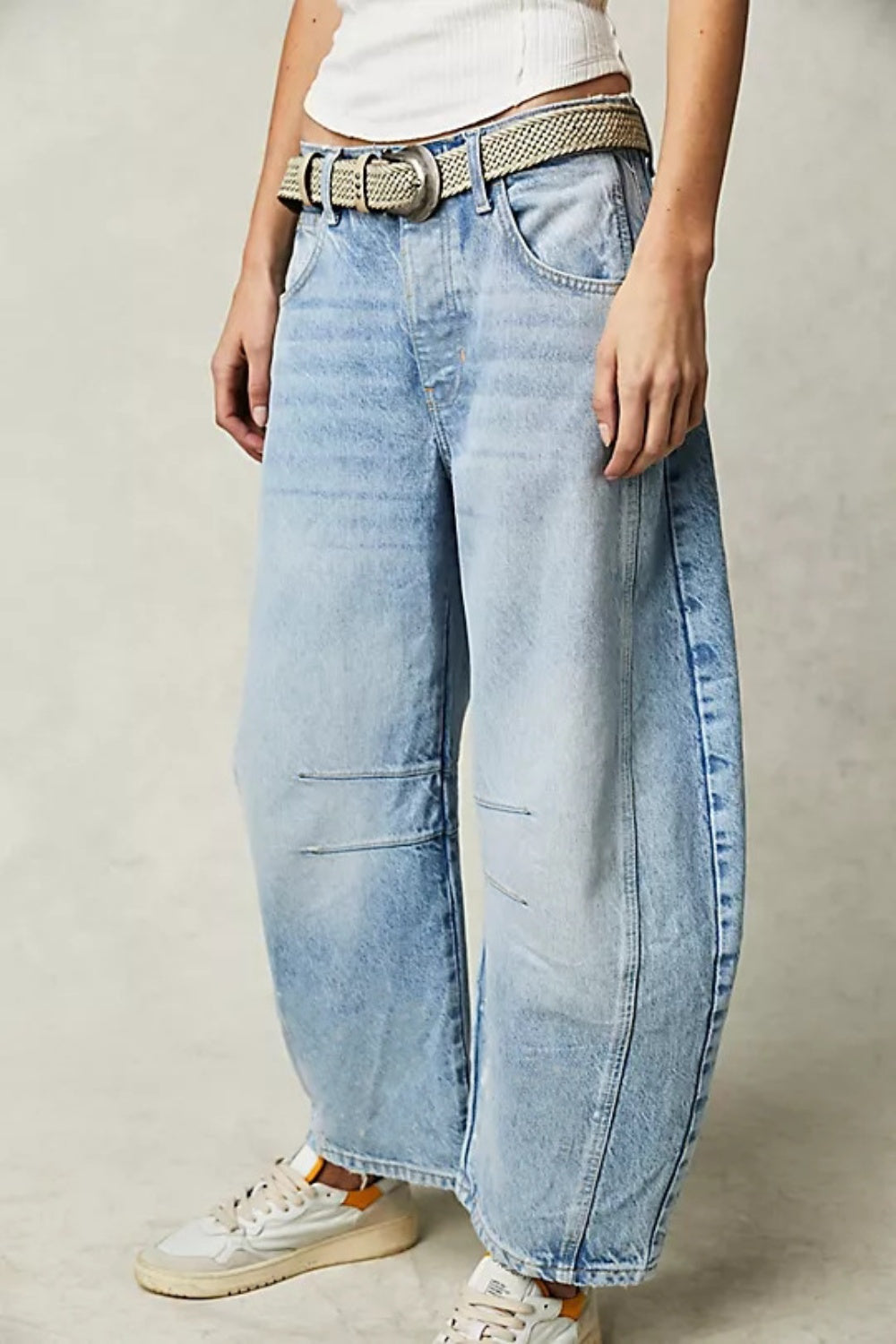 Wide Leg Jeans with Pockets - Classique Collection
